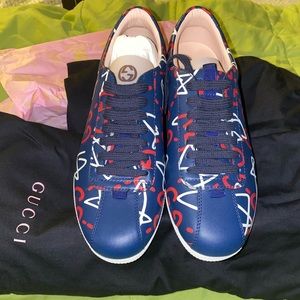 Gucci Graffitti Apollo Blue Agate Shoes Women